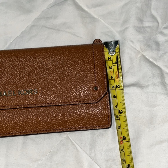 NWOT Michael Kors Hayes Flat Envelope Wallet - Picture 10 of 10